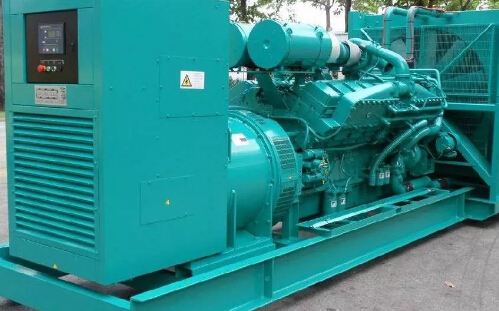 砚山柴油发电机组冬季使用中需要注意哪些事项？